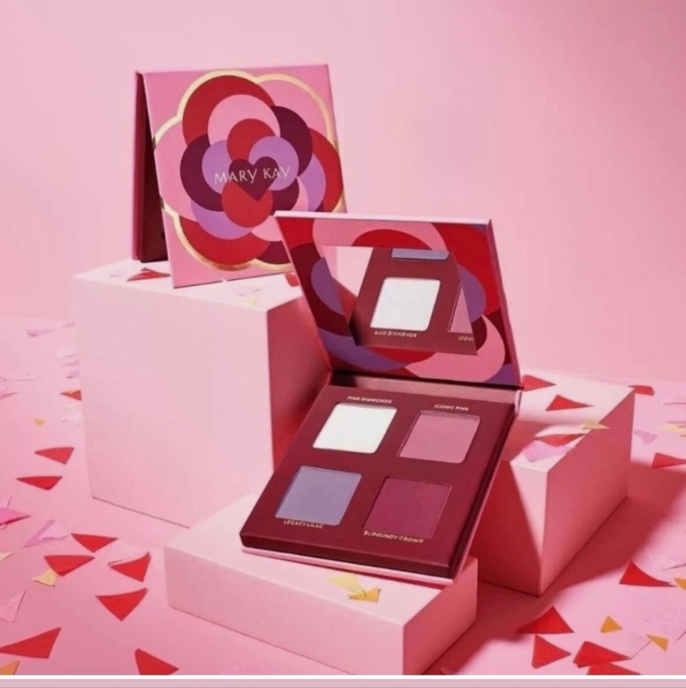 NWT Mary Kay® Limited-Edition† 60th Anniversary Eye Shadow Palette/Pink Purple